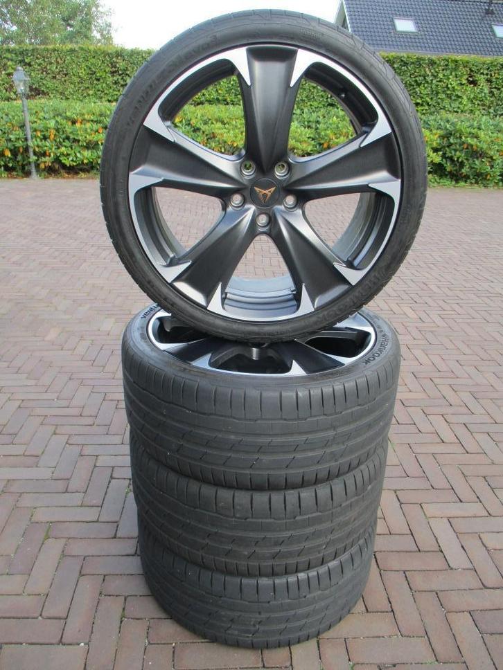 Originele Seat Leon 19 inch velgen zomer FR IZGST Cupra, Auto-onderdelen, Banden en Velgen, Banden en Velgen, Zomerbanden, 19 inch