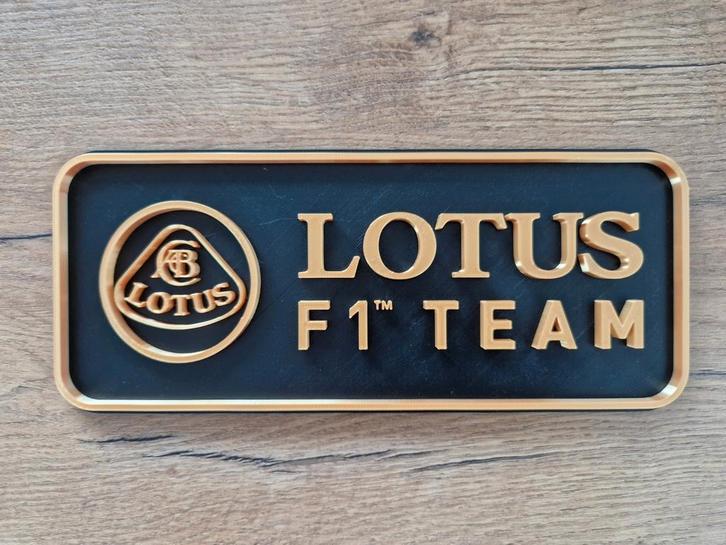 Uniek 3d Lotus F1 TEAM logo, Verzamelen, Automerken, Motoren en Formule 1, Nieuw, Formule 1, Ophalen of Verzenden