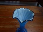 Vintage opaline vaasje in blauw, Ophalen of Verzenden