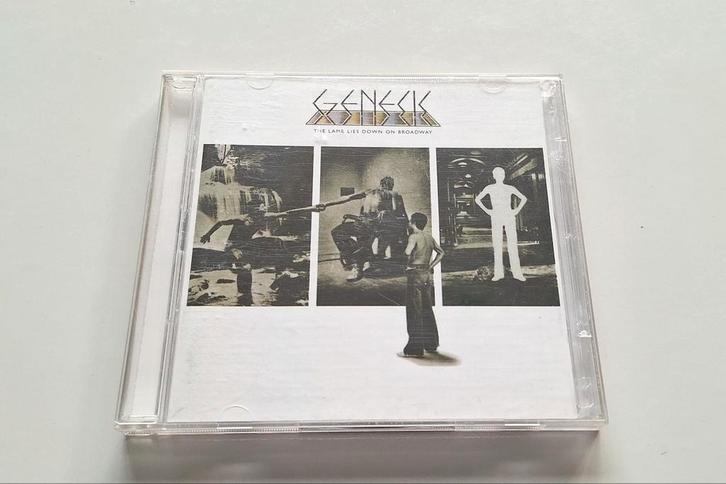 GENESIS THE LAMB LEIS DOWN ON BROADWAY DUBBEL CD, Cd's en Dvd's, Cd's | Rock, Gebruikt, Poprock, Ophalen of Verzenden