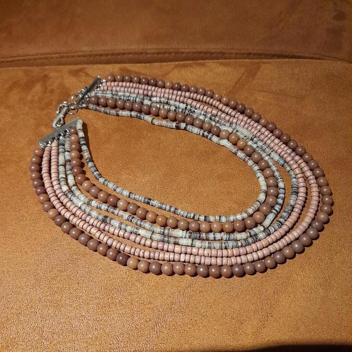 Manouk Halssieraad - Stijlvol en Uniek, Sieraden, Tassen en Uiterlijk, Kettingen, Zo goed als nieuw, Overige materialen, Bruin