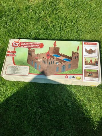  Playtive Zandbak Ridderkasteel – Nieuw in doos, op=op beschikbaar voor biedingen