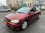 Opel Astra 1.6 I 16V 1999 Rood coupe pano 2 sleutels lagekm, Auto's, Voorwielaandrijving, Zwart, 4 cilinders, 1055 kg