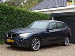 BMW X1 SDrive20d Upgrade Edition | Automaat | Panoramadak |, Euro 5, Achterwielaandrijving, Zwart, 4 cilinders