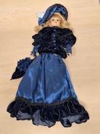 Pop met blauwe jurk, Gebruikt, Overige typen, Onbekend, Ophalen of Verzenden