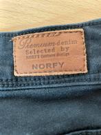 2 capri broeken, Kleding | Dames, Zwart, Maat 42/44 (L), Ophalen of Verzenden, Zo goed als nieuw