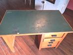 Vintage Bureau, Ophalen