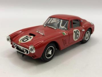 Bang 7078 Ferrari 250 SWB #16 rood -GOED- M37 beschikbaar voor biedingen