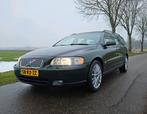 Volvo V70 2.4 170PK 2005 Groen, Voorwielaandrijving, 1800 kg, Beige, Stationwagon