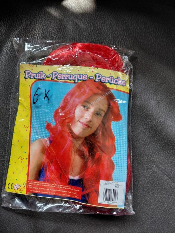 pruiken, Huis en Inrichting, Banken | Complete zithoeken, Nieuw, Kunststof, Ophalen of Verzenden