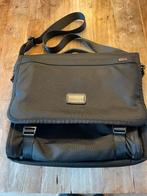 Tumi aktetas als nieuw, Computers en Software, Laptoptassen, Ophalen of Verzenden, 17 inch of meer, Zo goed als nieuw, Aktetas