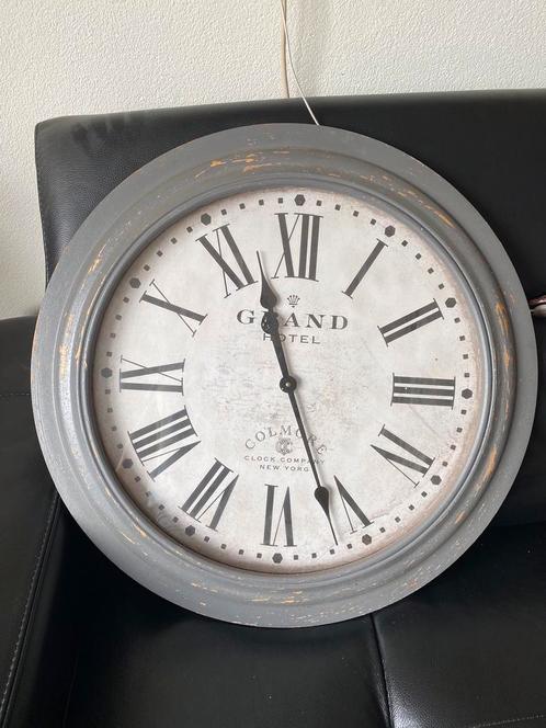 Grote wandklok – 78 cm – Vintage look, Huis en Inrichting, Woonaccessoires | Klokken, Zo goed als nieuw, Ophalen