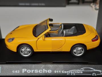 Porsche 911 cabrio.  Model nieuw in doos. Model is fraai uit