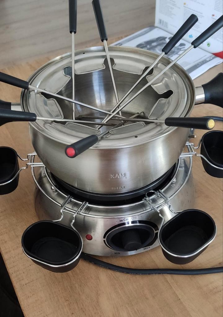 Clatronic Fondueset FD 3219 - Compleet met accessoires, Witgoed en Apparatuur, Fonduesets, Ophalen of Verzenden