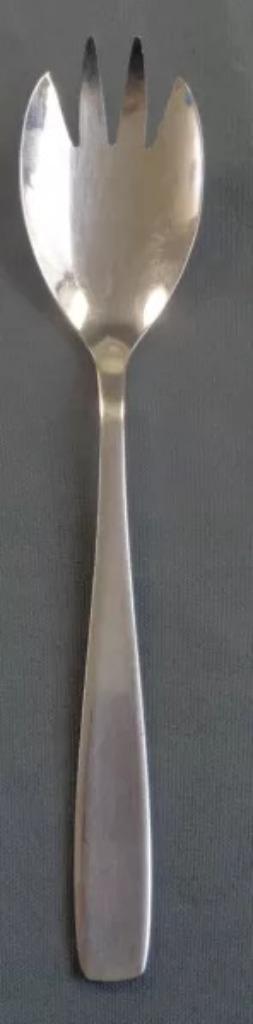 GERO ZILMETA 502 SAMBA saladevork sla vork 20cm salad fork F, Huis en Inrichting, Keuken | Bestek, Zo goed als nieuw, Rvs of Chroom