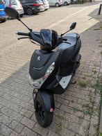 Peugeot Kisbee Black Edition, Fietsen en Brommers, Ophalen, Gebruikt, Overige modellen, 49 cc