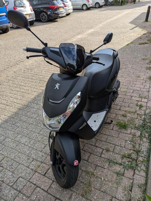 Peugeot Kisbee Black Edition, Fietsen en Brommers, Scooters | Peugeot, Gebruikt, Overige modellen, Benzine, Ophalen