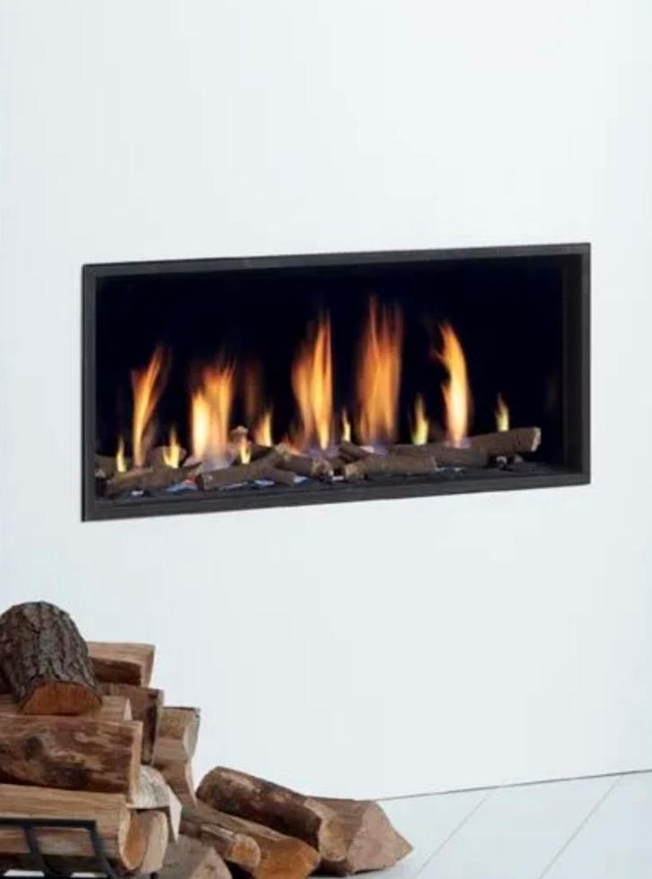 Moderne tijdloze zwarte gas inbouwhaard, Huis en Inrichting, Haarden, Zo goed als nieuw, Gashaard, Ophalen