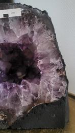 Amethist geode Brazilië, Verzamelen, Mineralen en Fossielen, Ophalen of Verzenden