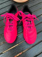 Voetbal schoenen adidas maat 33,5, Maat XS of kleiner, Ophalen of Verzenden, Zo goed als nieuw, Schoenen