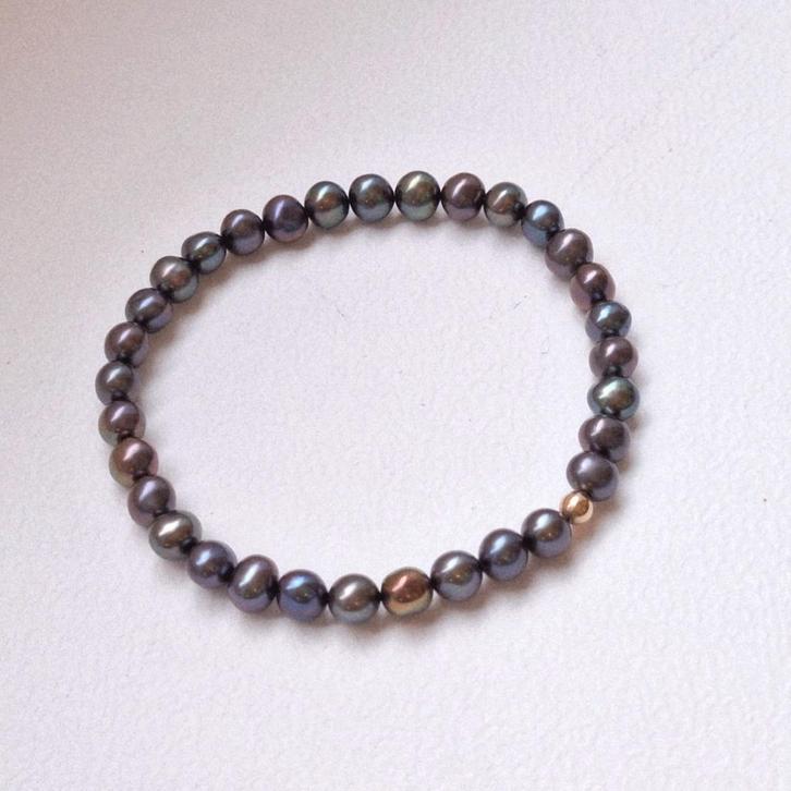 Parel armband goud rosegoud bracelet 14 krt gouden sieraad, Sieraden, Tassen en Uiterlijk, Armbanden, Nieuw, Goud, Goud, Met bedels of kralen