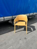 Partij terrasstoelen geel Kuip meerdere beschikbaar, Nieuw, Vijf, Zes of meer stoelen, Ophalen of Verzenden, Overige kleuren