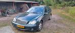 Mercedes-Benz C-Klasse 1.8 C180 Kompr Combi AUT 2006 Groen, Auto's, Mercedes-Benz, Automaat, Achterwielaandrijving, 74 €/maand