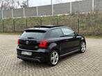 Volkswagen Polo 1.2 TSI R-LINE 6BAK I LED I 6BAK I PDC I NAV, Auto's, Volkswagen, Voorwielaandrijving, Gebruikt, 1199 cc, Origineel Nederlands