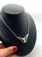 Z122 Prachtige zilveren ketting Fins ontwerp, Ophalen of Verzenden, Zilver, Ketting