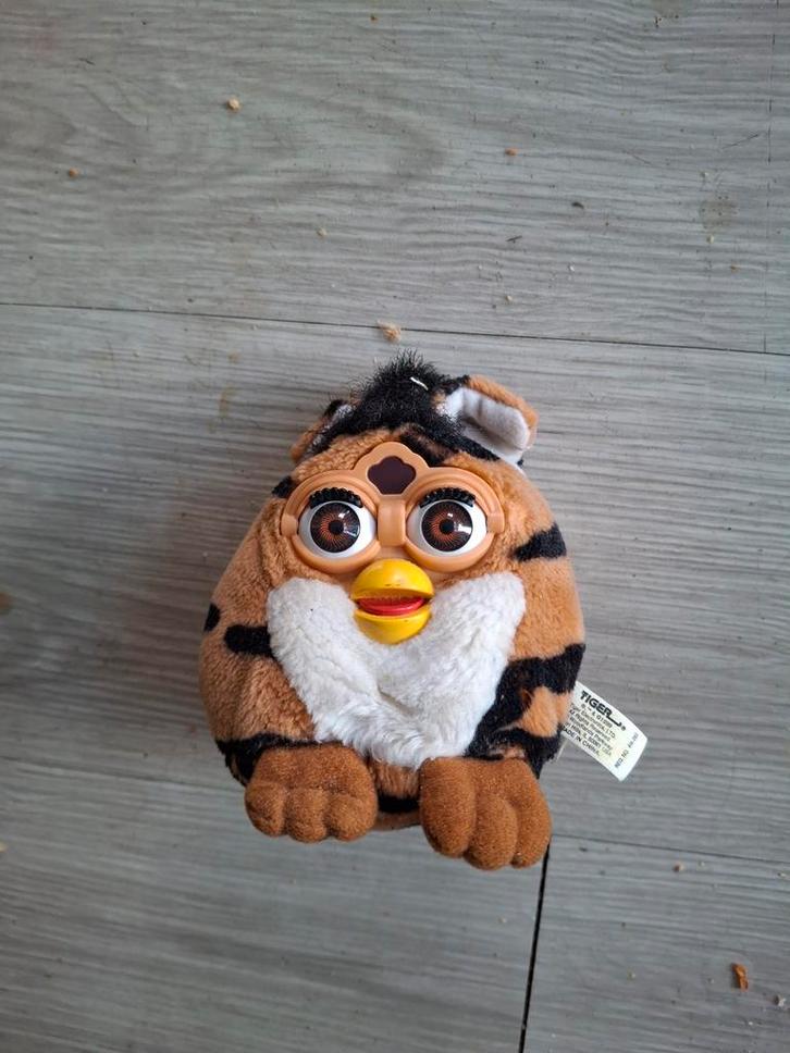 Vintage Furby - Verzamelobject!, Kinderen en Baby's, Speelgoed | Knuffels en Pluche, Gebruikt, Overige typen, Ophalen of Verzenden
