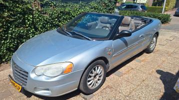 Chrysler Sebring 2.7 I V6 Cabrio AUT 2001 Grijs beschikbaar voor biedingen