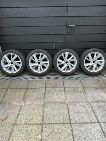 Winterset (Velg + Band) VW Golf 8 (205/50/R17) beschikbaar voor biedingen