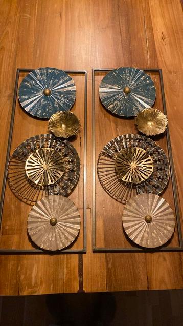 2x Wanddecoratie  beschikbaar voor biedingen