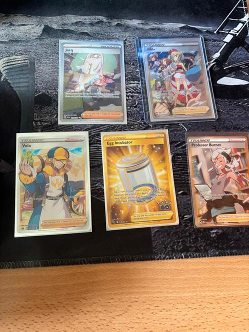 Pokemon kaarten - full art trainers, Hobby en Vrije tijd, Verzamelkaartspellen | Pokémon, Zo goed als nieuw, Meerdere kaarten