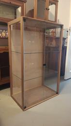 Mooie houten vintage vitrinekast met veel glas, Huis en Inrichting, Kasten | Vitrinekasten, 100 tot 150 cm, Onbekend, Onbekend