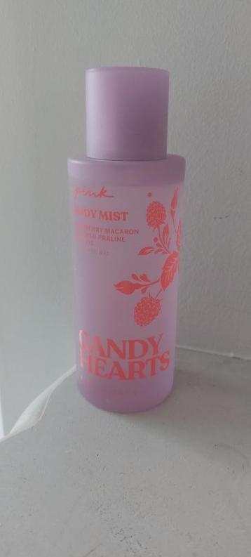 Candy Hearts by Victoria's Secret Body Mist beschikbaar voor biedingen