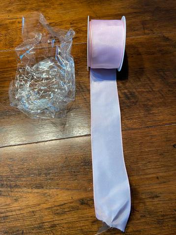 Zacht roze, buigzaam babylint. beschikbaar voor biedingen