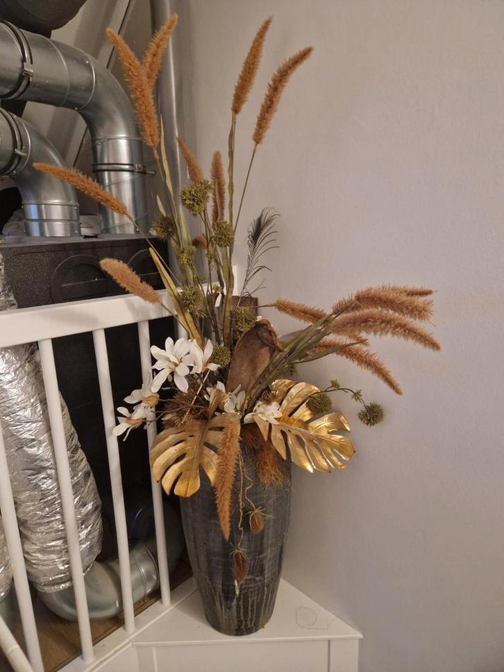 Grote vaas met kunstbloemen, Huis en Inrichting, Woonaccessoires | Kunstplanten en Kunstbloemen, Zo goed als nieuw, Ophalen of Verzenden