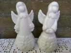 KERST: 2 prachtige witte porseleinen engeltjes 15 cm hoog, Ophalen of Verzenden, Nieuw