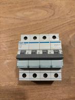 Hager MBN616E 3P+N Installatieautomaat 16A, Ophalen of Verzenden, Gebruikt, Schakelaar