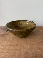 Tamegroute schaal m, Huis en Inrichting, Keuken | Servies, Ophalen of Verzenden, Schaal of Schalen, Overige stijlen, Aardewerk