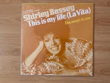 LP / Shirley Bassey , This is my Life ( La Vita) beschikbaar voor biedingen