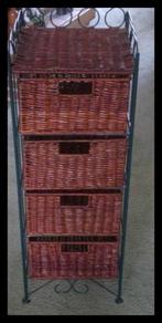 *** ROTAN VOORRAAD REK***, Ophalen of Verzenden, Zo goed als nieuw