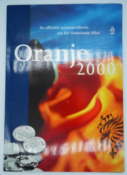 Verzamelalbum Voetbalelftal Oranje EK 2000 (Shell & Postbank, Postzegels en Munten, Penningen en Medailles, Overige materialen
