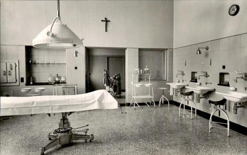 Leeuwarden - Bonifatius Operatiekamers, Verzamelen, Ansichtkaarten | Nederland, Ongelopen, Friesland, 1940 tot 1960, Ophalen of Verzenden