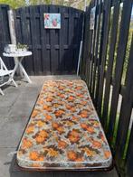 Retro ligbed., Tuin en Terras, Ophalen, Zo goed als nieuw