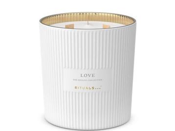 *Nieuw* Large Love Scented Candle XXL beschikbaar voor biedingen