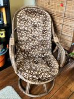 Vintage jaren 70 rotan draaistoel ‘egg’ model, Ophalen, Bruin, Riet of Rotan, Vintage, 70's, bohemien
