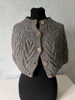 NIEUW Aran Sweater Market 100% wol poncho universele maat, Kleding | Dames, Aran sweater market, Verzenden, Nieuw