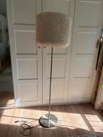 Mooie Vloerlamp met gebreid/stoffen Kap, Ophalen, Zo goed als nieuw, Metaal, 150 tot 200 cm